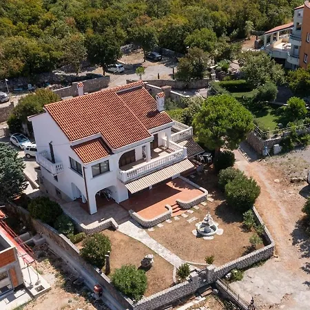 Apartment Srica Kraljevica
