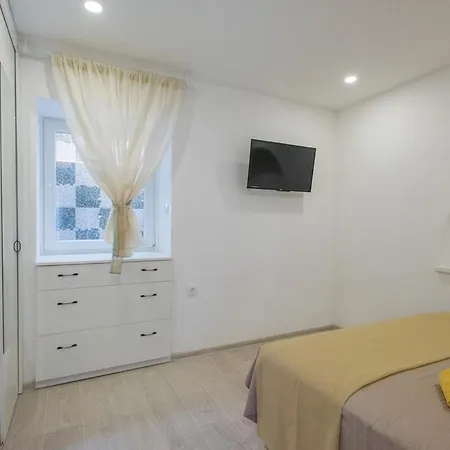 Apartment Srica *